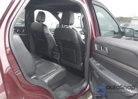 2018 Ford Explorer Xlt z USA, uszkodzony, nr VIN 1FM5K8D86JGC50801